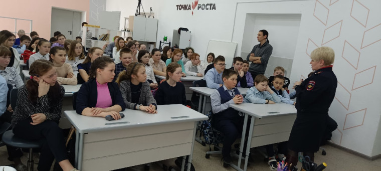 Разговор о службе Отечеству.