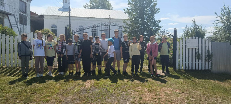 Профильная лагерная смена "Октябрьский бекет". Храмы малой родины.